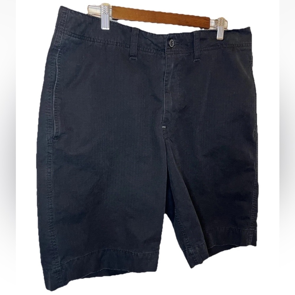 Lucky Brand Men’s Black Cotton Shorts Size 36 Chino Flat Front Pockets EUC - Picture 2 of 7